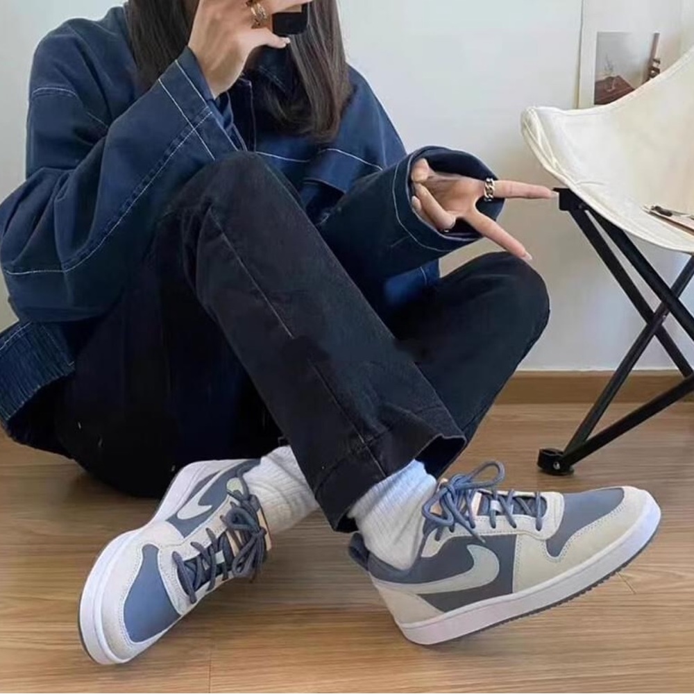 NWOB Nike Court Borough Low Premium Sneakers